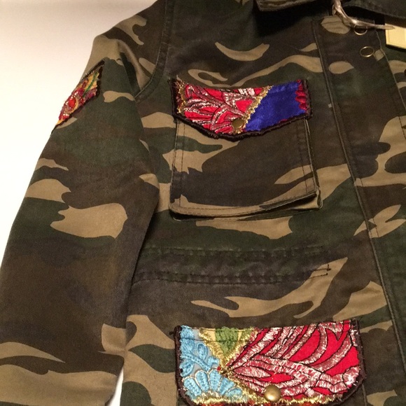 Beautiful Stories Size Extra Small Camo Military - Picture 5 of 8